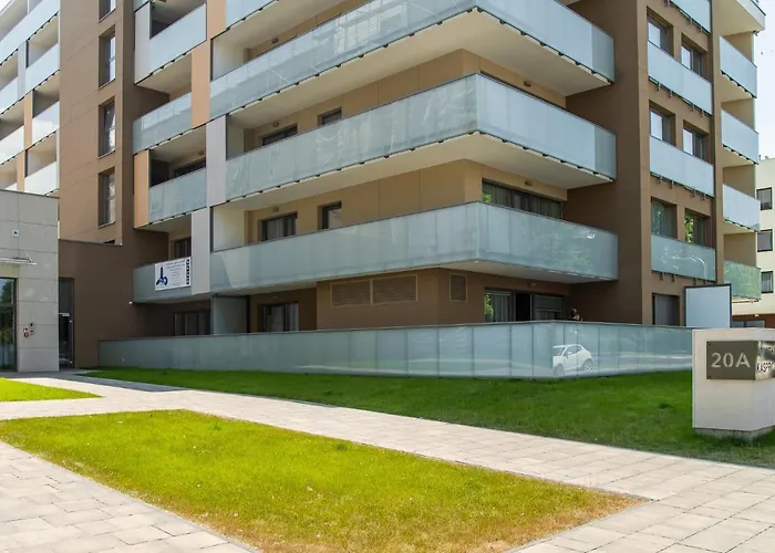 Bellmi y - Parking Gratis, Plaza 5Min, Komfort I Relaks